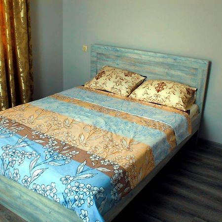 Tete Guest House 巴统 外观 照片