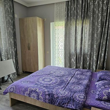 Tete Guest House 巴统 外观 照片