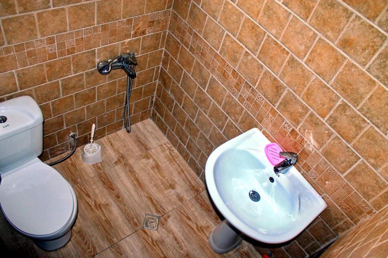 Tete Guest House 巴统 外观 照片