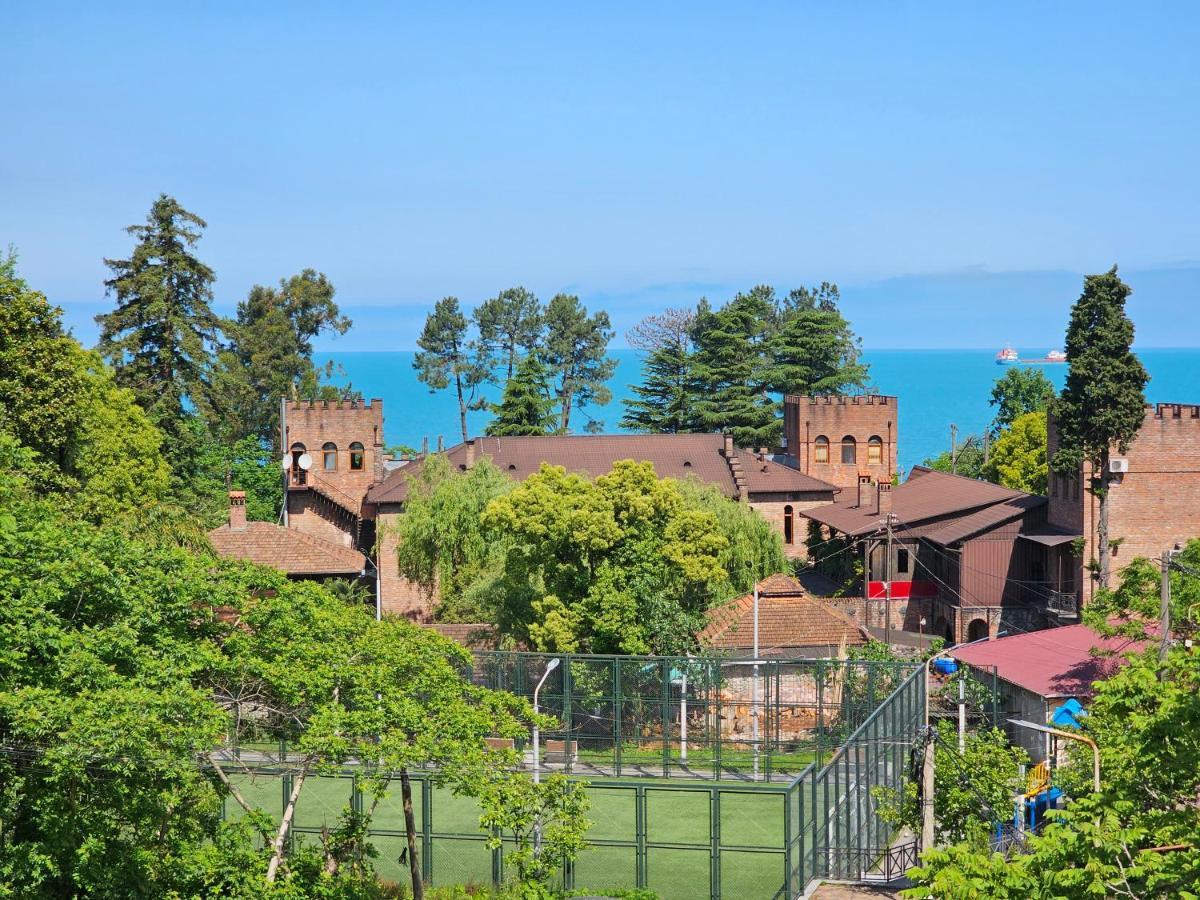 Tete Guest House 巴统 外观 照片